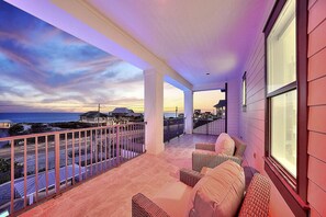 House, Multiple Beds | Balcony - Dune It Up by Five Star Properties (Santa Rosa Beach)