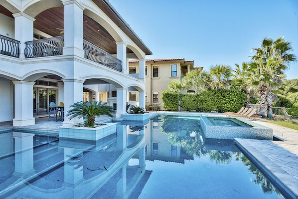 House, Multiple Beds | Pool | Outdoor pool