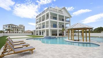 House, Multiple Beds | Pool | Outdoor pool