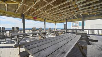 House, Multiple Beds | Balcony
