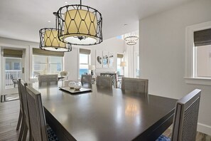 Apartment, 4 Schlafzimmer | Speisen