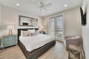 House, 6 Bedrooms
