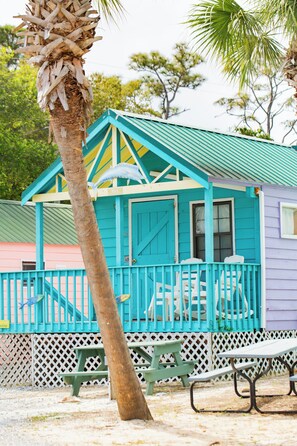 Individually furnished, free WiFi - Navarre Beach Camping Resort (Navarre)