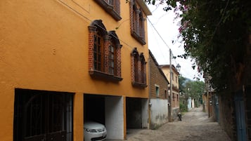 Bagian depan properti