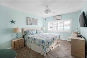 2 chambres, fer et planche à repasser, lit parapluie, Wi-Fi