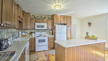 冰箱、微波炉、炉灶、洗碗机