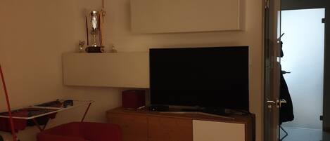 Family Studio | Living area | 135-inch Smart TV with satellite channels, TV, Netflix