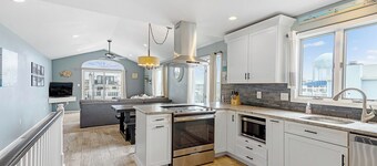Renovated with Backyard Oasis! Quick Walk to Town & Beach. 4 BRs. Sleeps 10