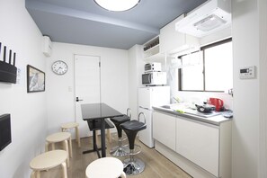 Apartment | Ruang tamu | TV skrin rata