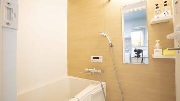 Căn hộ | Phòng tắm | Bồn tắm và buồng tắm vòi sen riêng, bồn tắm ngâm