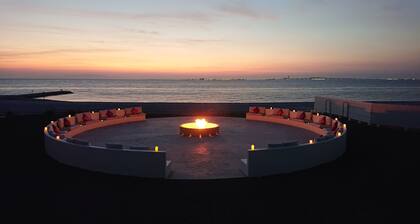 URBAN CAMP HOTEL Marble Beach