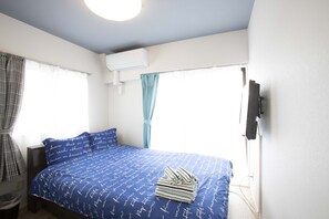 1 bedroom, iron/ironing board, free WiFi - Suginami Koenji Apartment (Tokyo)