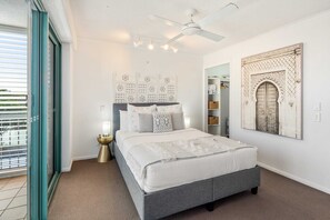 2 bedrooms, desk, iron/ironing board, travel crib