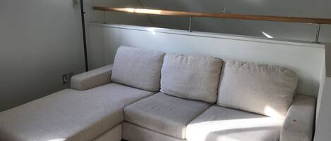 Nhà (Private Vacation Home) | 2 phòng ngủ, truy cập Internet không dây miễn phí