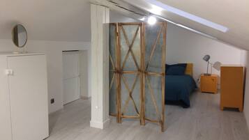 5 Schlafzimmer, Bügeleisen/Bügelbrett, Reisekinderbett, kostenloses WLAN