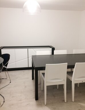 Dining room - Homerez - Cozy House in Cirey-sur-Vezouze (Cirey-sur-Vezouze)