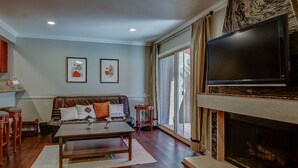 Smart TV, stereo