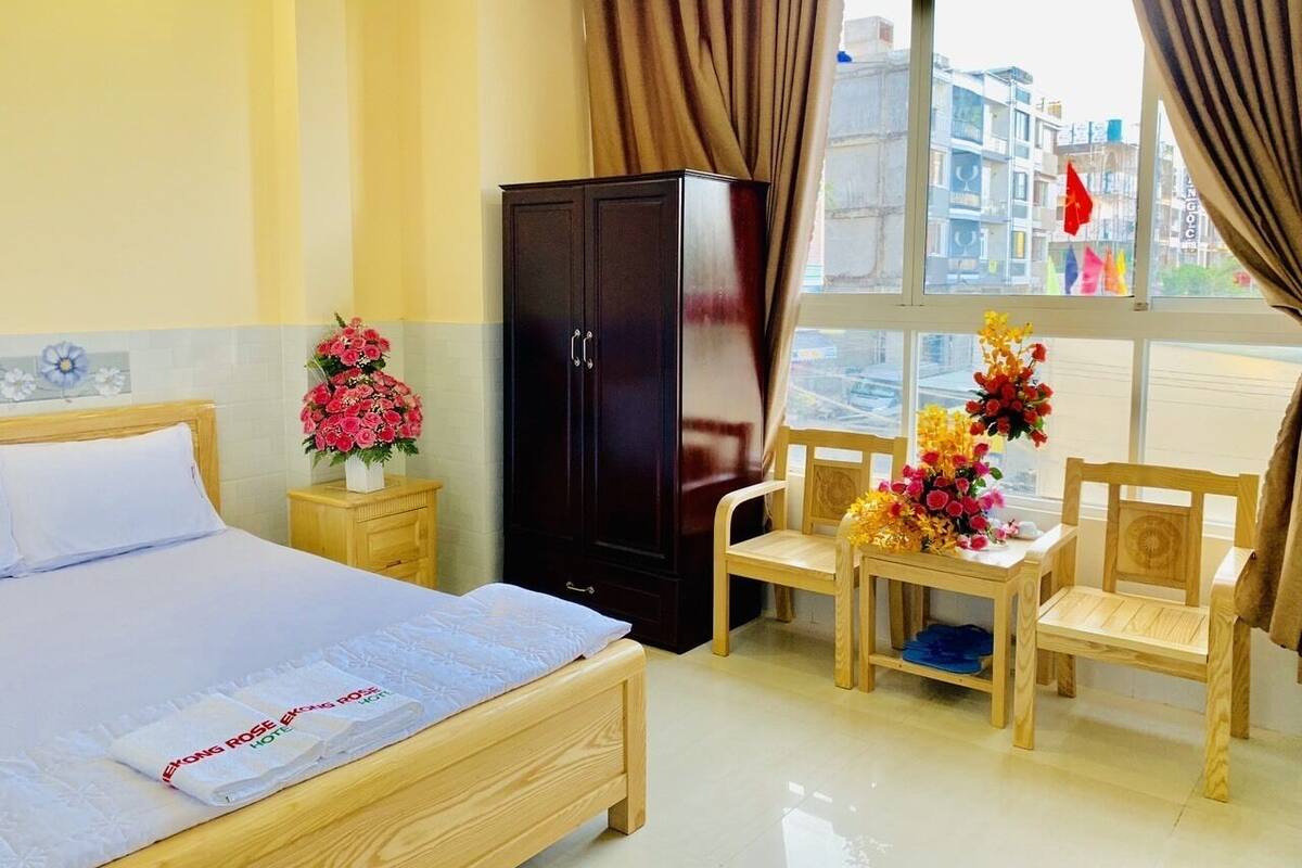 Standard dubbelrum | Minibar med vissa gratis produkter, skrivbord och gratis wi-fi