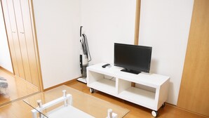 Basic Apartment | Television - [M3] Millfiore Minami-hiragishi 103 (Sapporo)