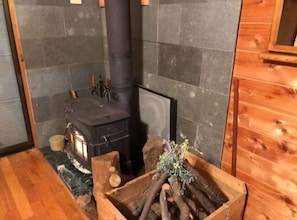 Private Vacation Home | 4 bedrooms, free WiFi