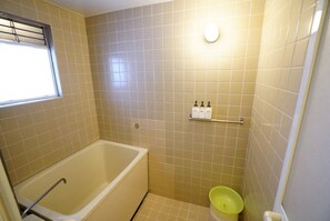 Room (up to 8 Guests, No.0) | Bathroom | Combined shower/bathtub, hair dryer, slippers, electronic bidet - Hostel Fukuoka.com Hakata (Fukuoka)