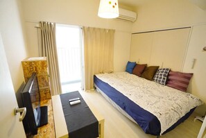 Room (up to 8 Guests, No.0) | 2 bedrooms, desk, blackout drapes, iron/ironing board