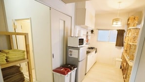 Room (up to 8 Guests, No.0) - Hostel Fukuoka.com Hakata (Fukuoka)