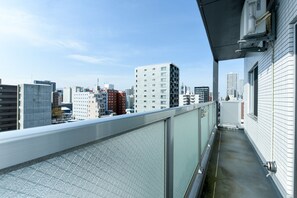 Apartment (905) | Balkon