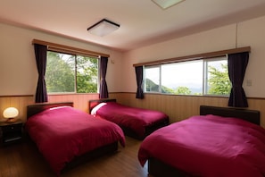Private Vacation Home | 2 bedrooms, free WiFi, bed sheets