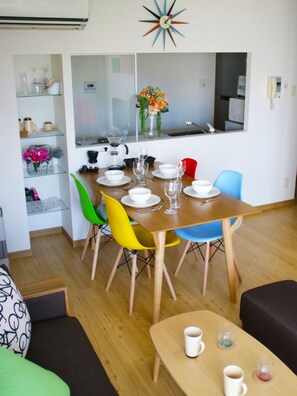 Dining - AMS Tower 706 (Sapporo)