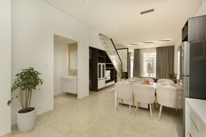 Living area - Luxury LAC Villa super centre Danang (Da Nang)