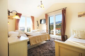 2 slaapkamers, een strijkplank/strijkijzer, gratis wifi, beddengoed