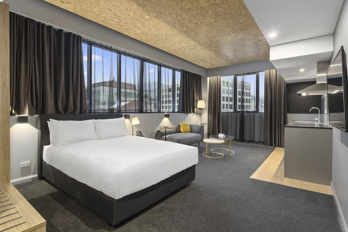 Queen Studio | 1 bedroom, premium bedding, pillow-top beds, in-room safe