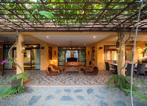 Restauration extérieure