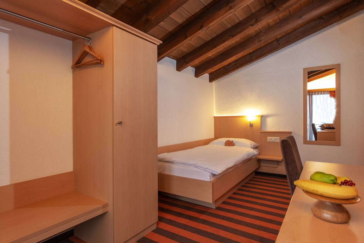 Standard Single Room | Free WiFi