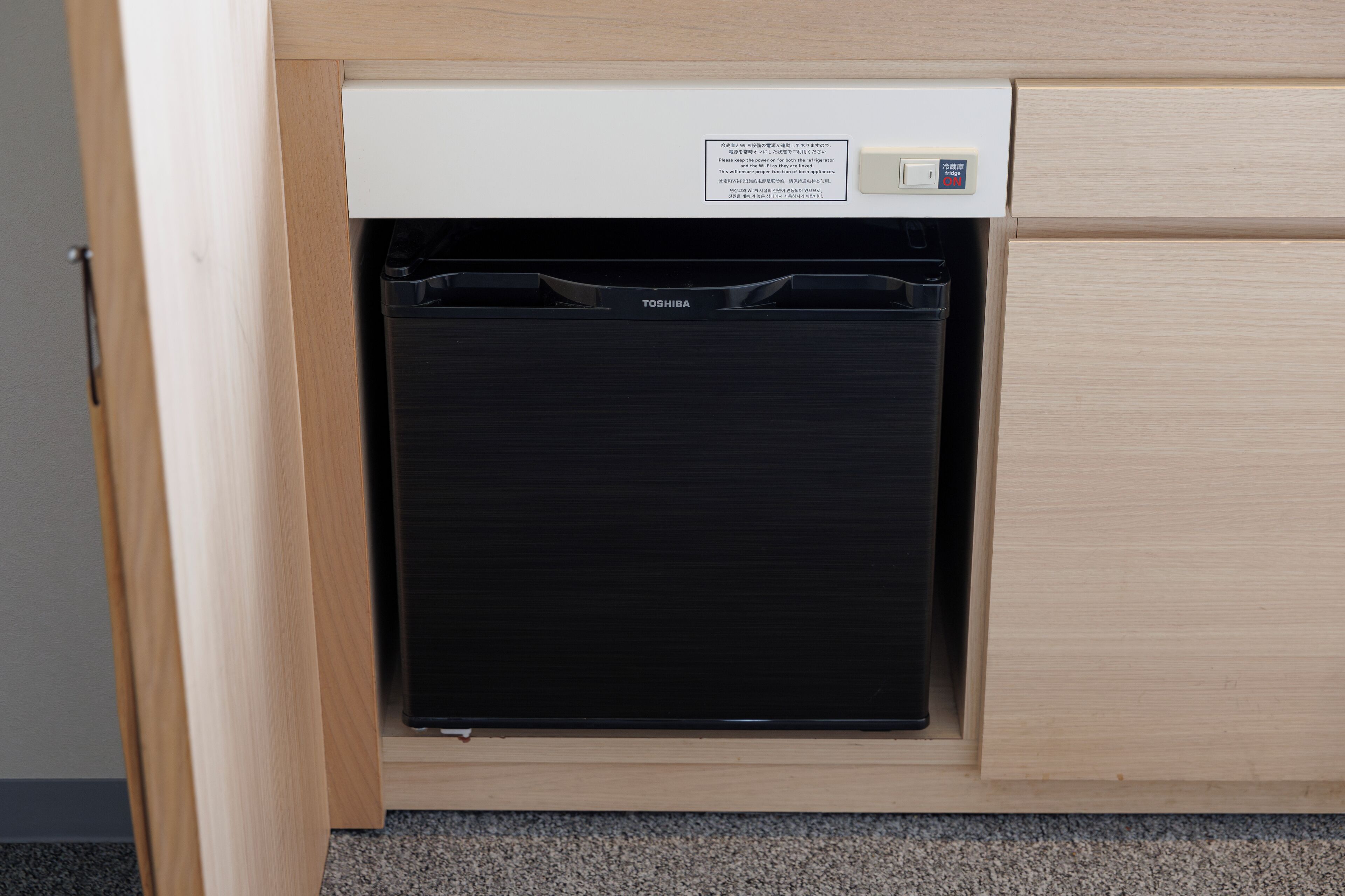 standard double room, non-smoking, 2 people | 1 bedroom, desk, laptop workspace, iron/ironing board