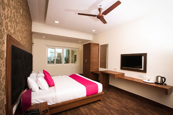 Standard Double or Twin Room | Select Comfort beds, free WiFi - Nexstay Star Holiday Inn (Chennai)