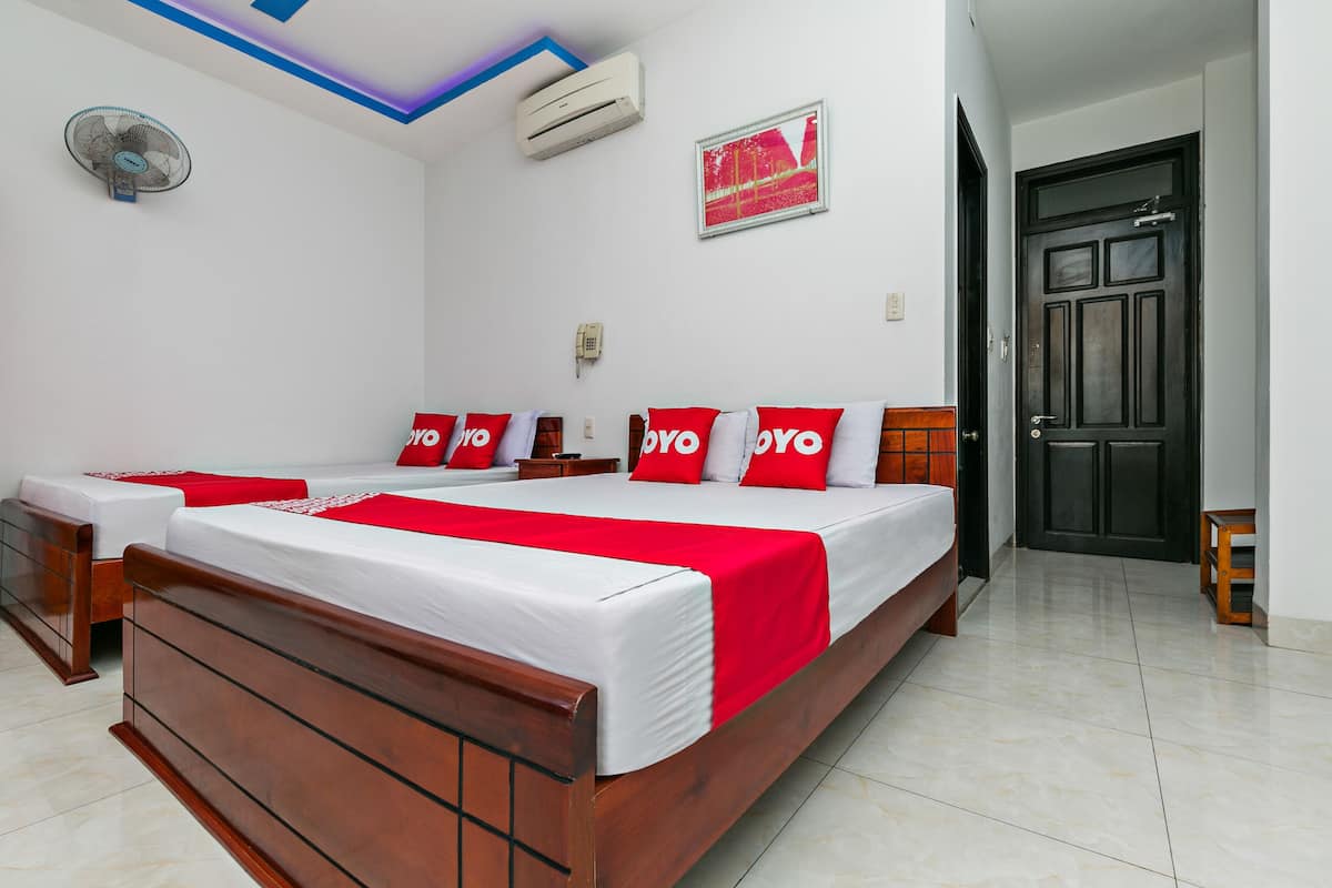 Kamar Quadruple Deluks | Meja kerja, kedap suara, dan Wi-Fi gratis