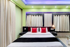 Iron/ironing board, free WiFi - HOTEL PABITRA ROYAL REGENCY (Bhubaneshwar)