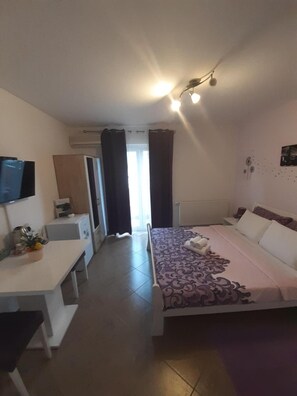 Premium bedding, memory foam beds, minibar, individually decorated - Guest House Macic (Plitvicka Jezera)