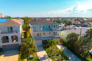Aerial view - Luxury Living - Modern Beach Townhouse (Jacksonville Beach)