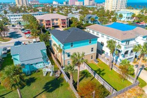 Exterior - Luxury Living - Modern Beach Townhouse (Jacksonville Beach)