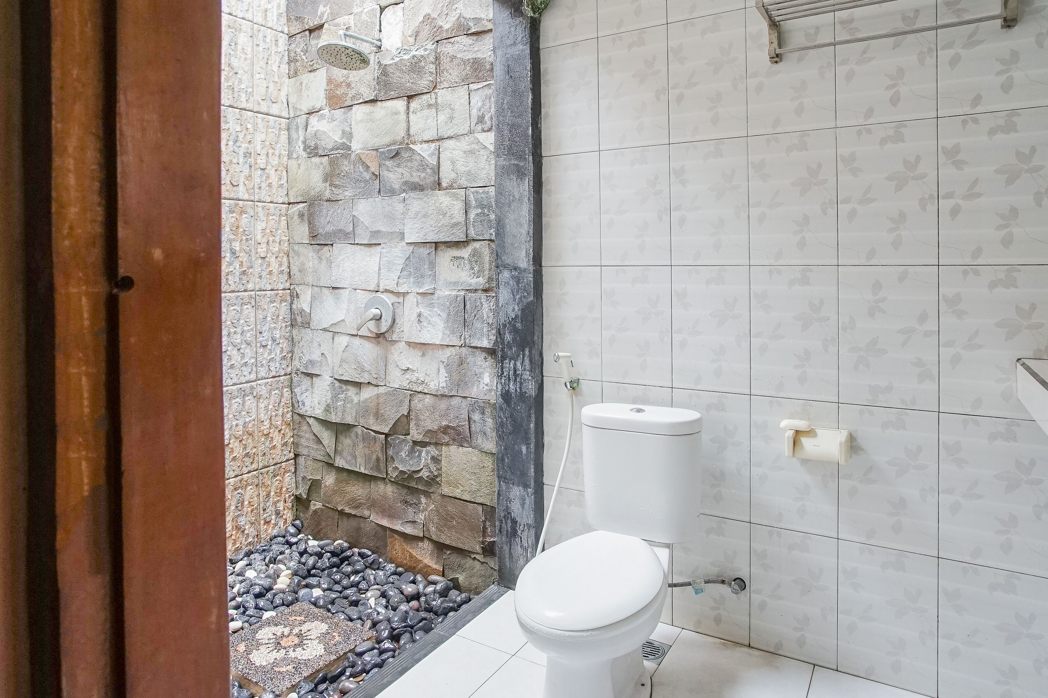 Foto - Mahendra Beach Inn