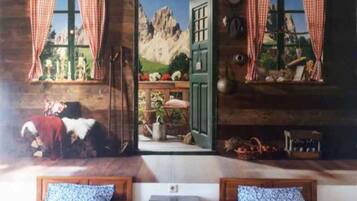 Twin Room | Room amenity