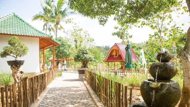 Gambar tidak terklasifikasi, 1 dari 40, tombol