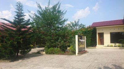 Sriwijaya Hotel Siantar