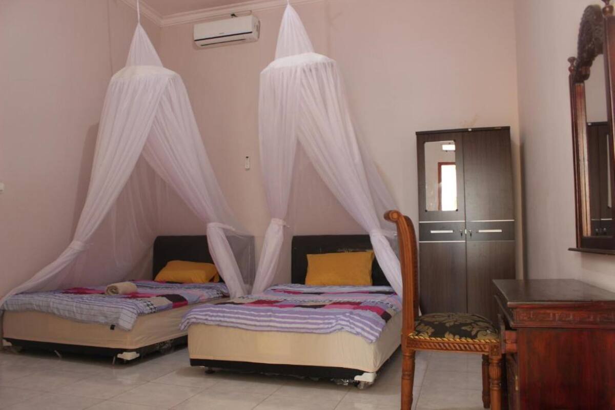 Deluxe Twin Room | In-room safe, soundproofing, iron/ironing board, free WiFi