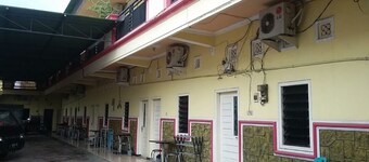 Griya Dua Putra Jaya I 飯店