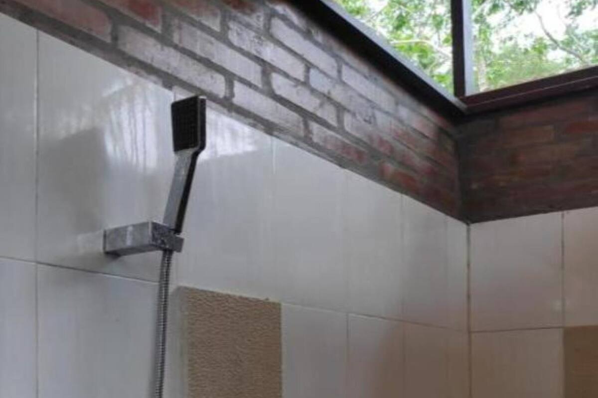 Bathroom | Shower, towels