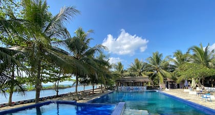 Avery Coconut Island Waterpark Resort